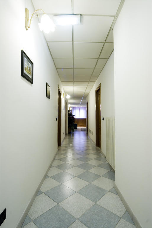 Hotel Il Quadrifoglio Cascia Exterior photo